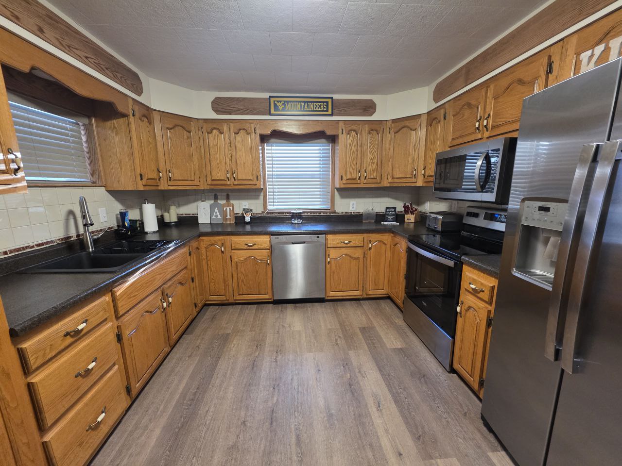 Kitchen for tailgate prep