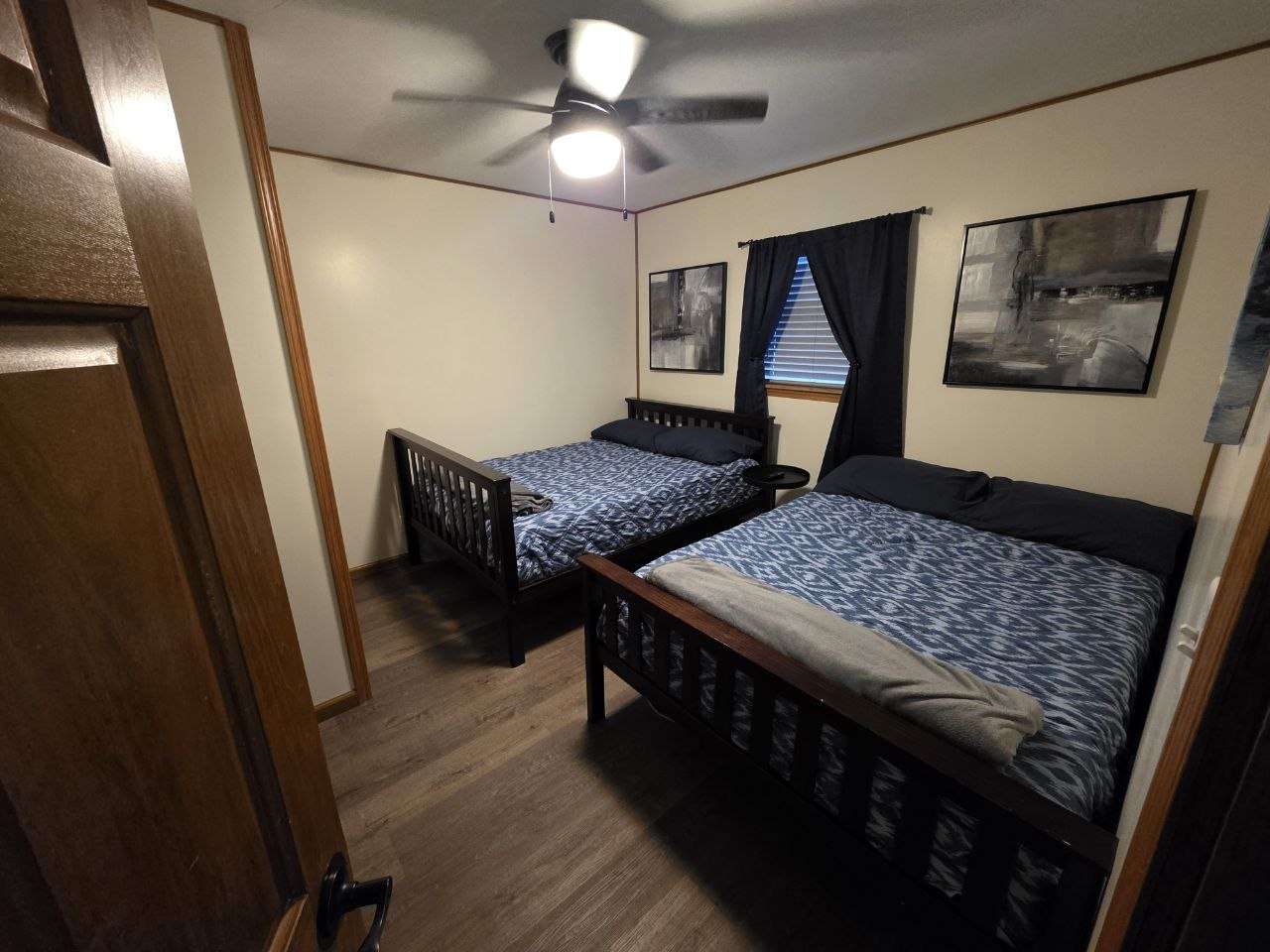 Twin bedroom for young athletes